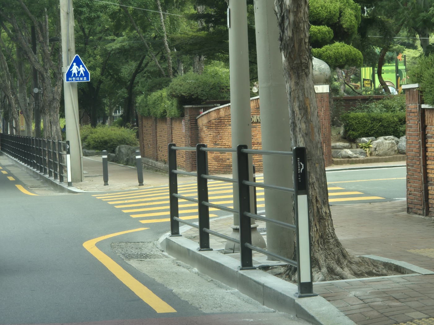 FENSUM-SUSEONG-01_용지초등학교 어린이보호구역 방호울타리 설치 및 조달 구입_250611